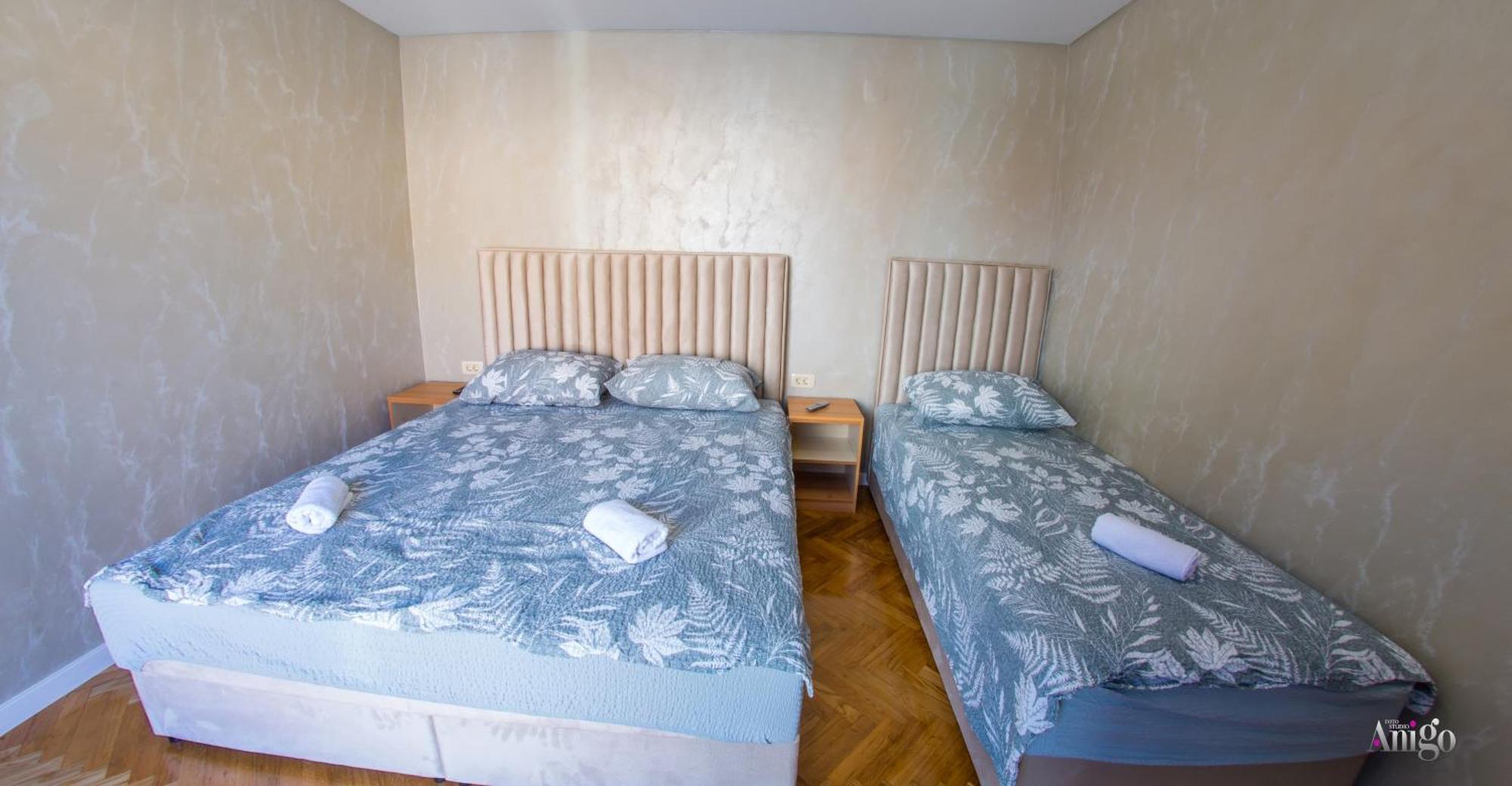 Mira - With Private Pool Apartment *