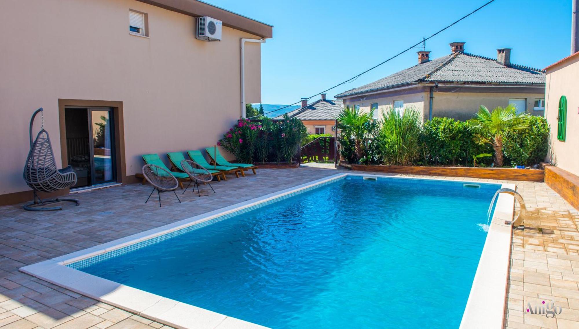 Mira - With Private Pool